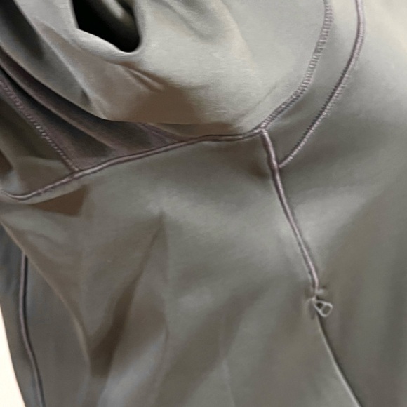 Lululemon Tech Fleece Hiking 1/4 Zip Pullover - Picture 11 of 16